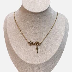 Queen Heart Key Women Necklace